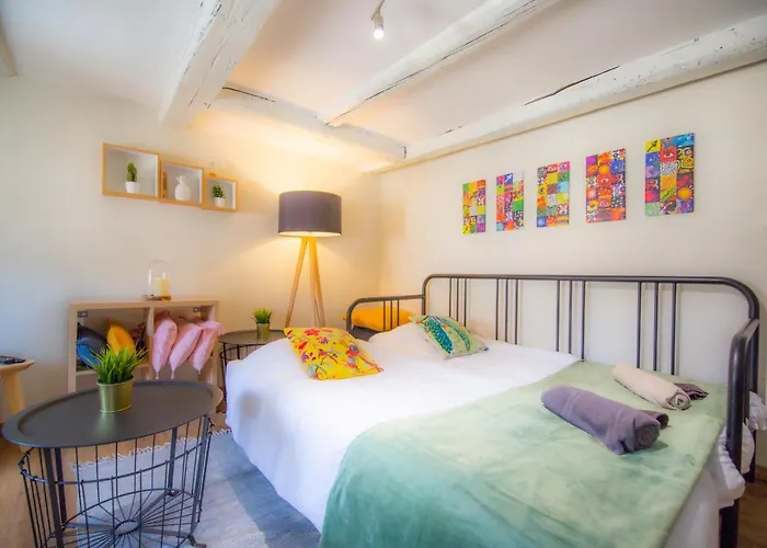 Marche Pop Stan 아파트 *